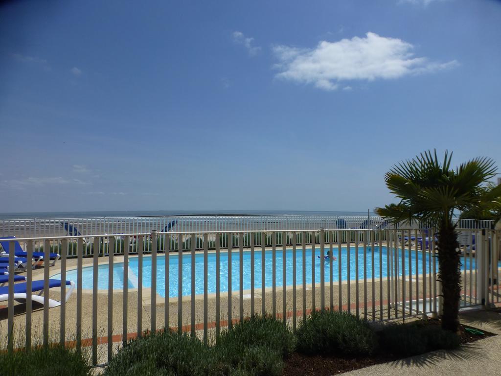 Appartement 43 M2 Front De Mer 3 Cles Vacances Ла-Транш-сюр-Мер Номер фото